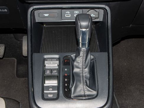 Certified 2024 Honda CR-V EX image 25