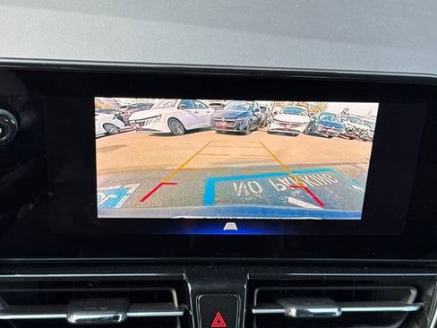 Used 2024 Chevrolet TrailBlazer RS image 27