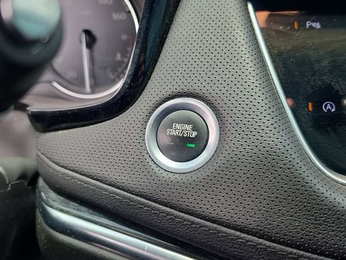 Used 2021 Cadillac XT5 Premium Luxury FWD image 28
