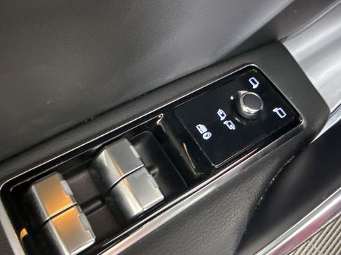Used 2023 Jaguar F-PACE S AWD/4WD image 25