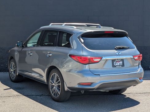 Used 2017 INFINITI QX60 Luxe w/ Deluxe Technology Package AWD/4WD image 7