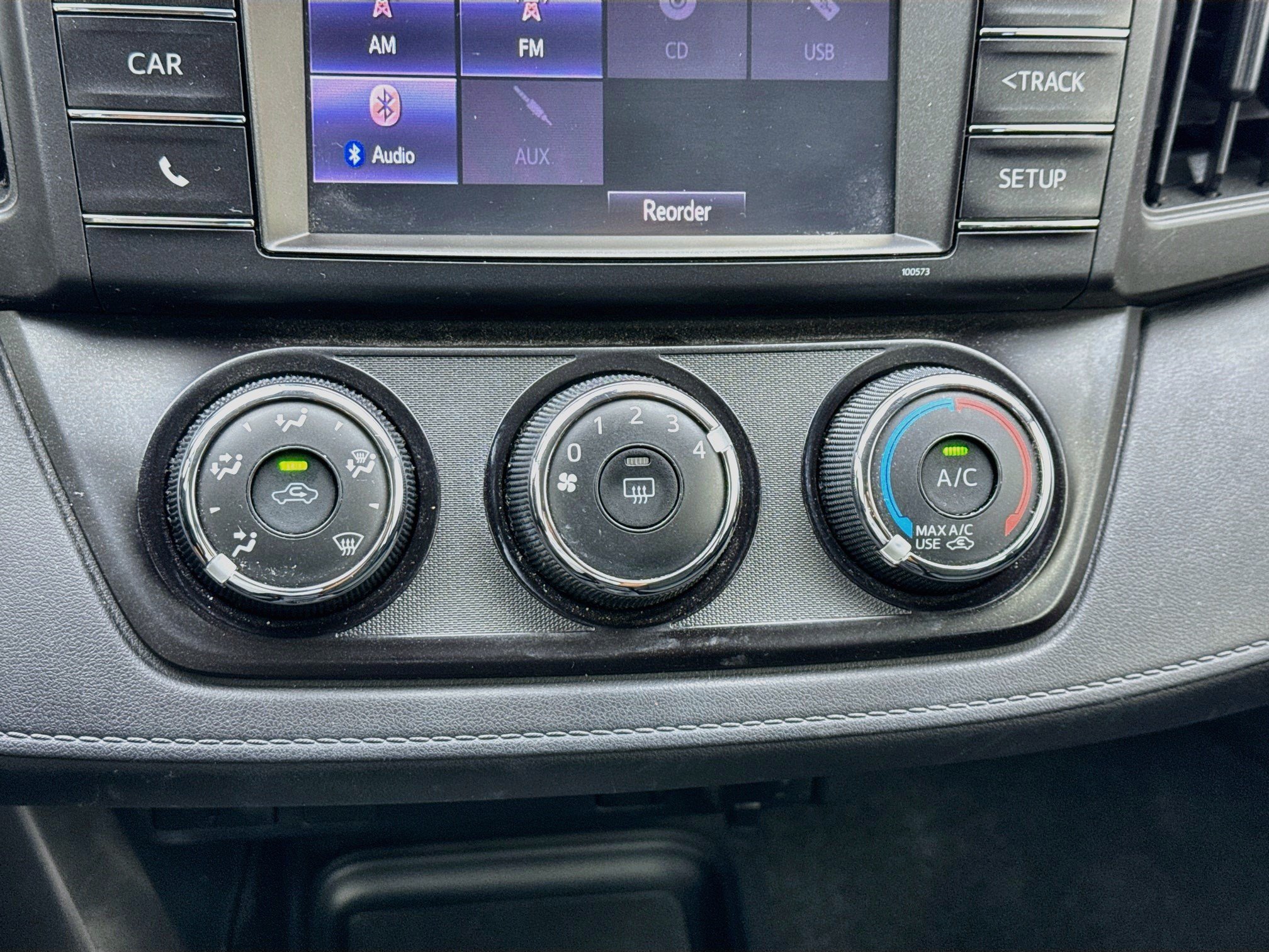 Used 2018 Toyota RAV4 LE w/ All Weather Liner Package FWD image 12