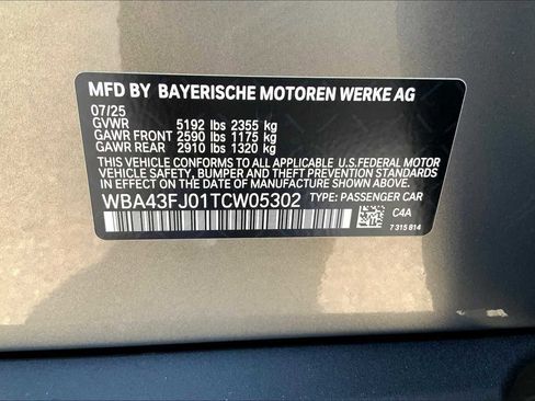 Used 2026 BMW 530i w/ Executive Package image 18