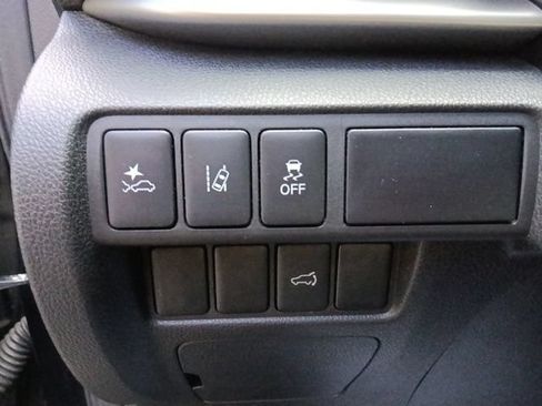 Used 2024 Mitsubishi Eclipse Cross SEL AWD/4WD image 17