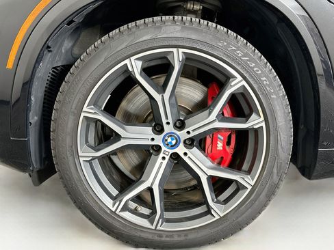 Used 2023 BMW X5 xDrive45e AWD/4WD image 11
