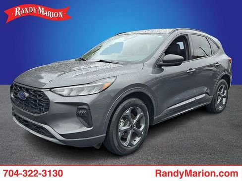 Used 2023 Ford Escape ST-Line w/ Tech Pack #1 image 1