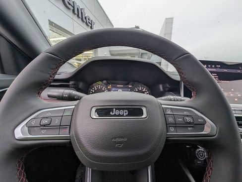 New 2026 Jeep Compass Trailhawk AWD/4WD image 21