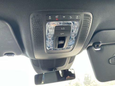 Used 2024 Mercedes-Benz GLE 450e 4MATIC image 24