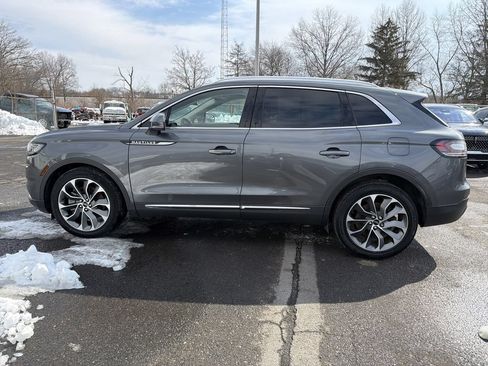 Certified 2023 Lincoln Nautilus Reserve w/ Luxury Package AWD/4WD image 2