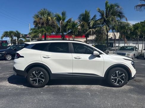 Used 2023 Kia Sportage EX w/ EX Premium Package AWD/4WD image 8
