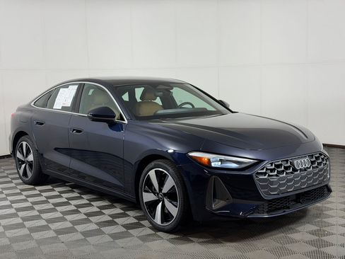 Used 2025 Audi A5 2.0T Premium w/ Convenience Package AWD/4WD image 7