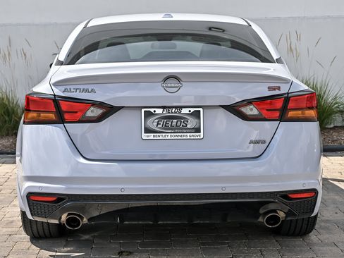 Used 2024 Nissan Altima 2.5 SR w/ SR Premium Package AWD/4WD image 12