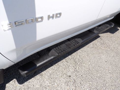 Used 2024 Chevrolet Silverado 3500 W/T w/ Snow Plow Prep Package AWD/4WD image 47