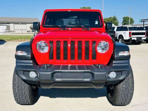 Used 2021 Jeep Wrangler Sport AWD/4WD image 25