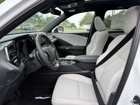 Used 2026 Lexus TX 350 AWD w/ Technology Package image 12