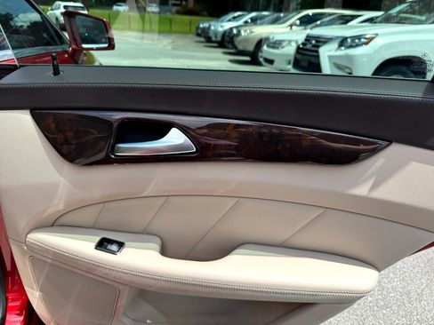 Used 2018 Mercedes-Benz CLS 550 4MATIC image 29