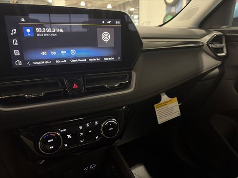 New 2026 Chevrolet TrailBlazer LT w/ Convenience Package image 23