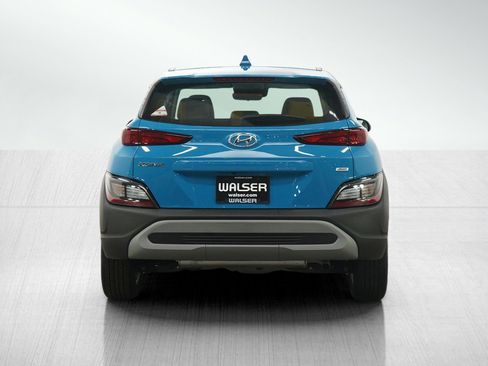 Used 2023 Hyundai Kona SE w/ Cargo Package image 4