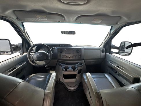 Used 2012 Ford E-250 and Econoline 250 w/ PWR Group RWD image 14