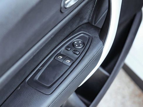 Used 2015 BMW M235i Coupe image 49