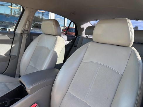 Used 2009 Chevrolet Malibu LT w/ HFV6 Engine Package image 35