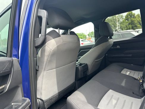 Used 2024 Toyota Tacoma TRD Off-Road AWD/4WD image 19