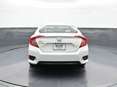 Certified 2018 Honda Civic LX image 7