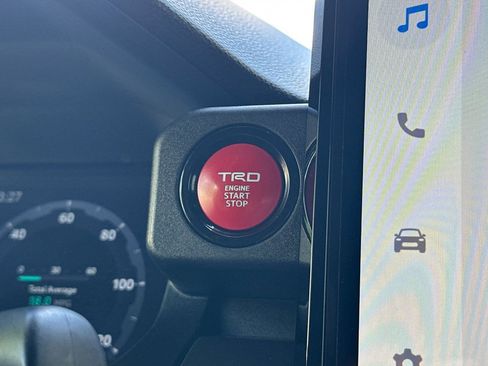 Certified 2024 Toyota Tacoma TRD Off-Road w/ TRD Off Road Upgrade Package image 22