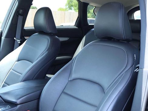 Used 2019 INFINITI QX50 Luxe FWD image 11
