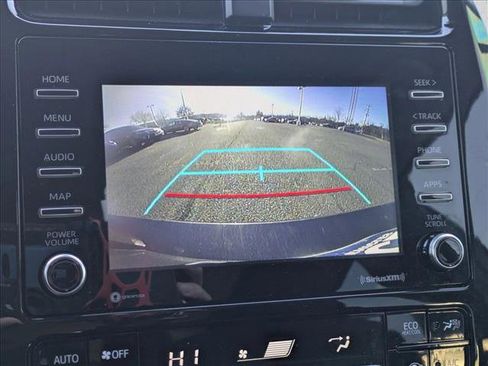 Used 2022 Toyota Prius LE image 13