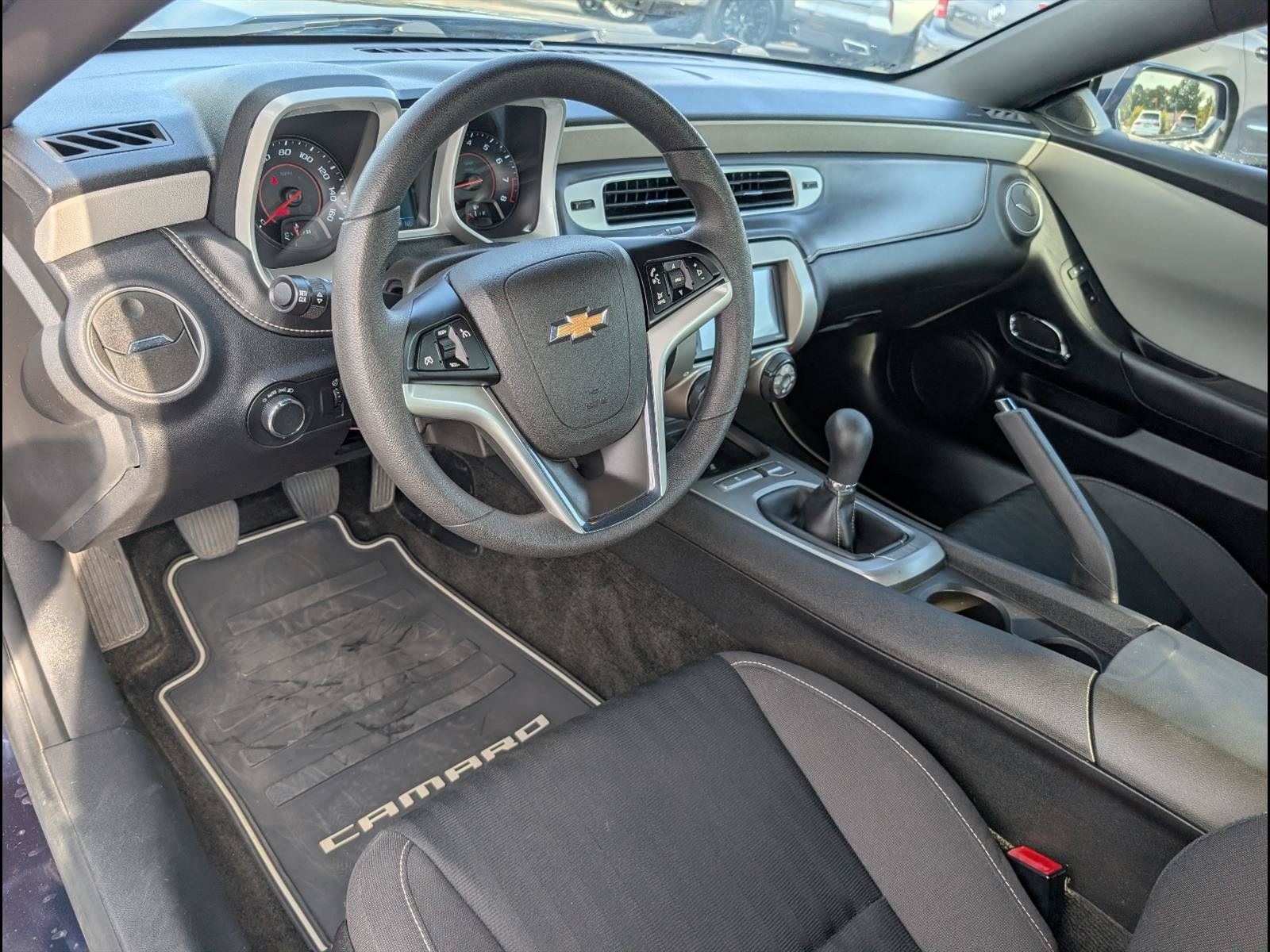 Used 2015 Chevrolet Camaro LS RWD image 10