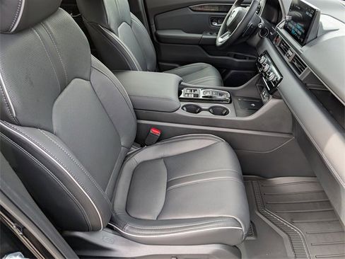 New 2025 Honda Pilot Elite image 28