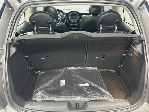 Used 2018 MINI Cooper S FWD image 17