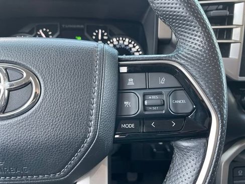 Used 2022 Toyota Tundra Limited AWD/4WD image 16