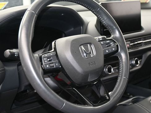 Used 2023 Honda HR-V EX-L image 15