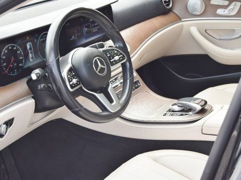 Used 2020 Mercedes-Benz E 350 4MATIC image 21