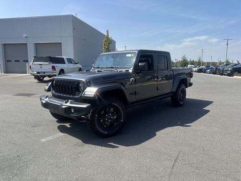 New 2025 Jeep Gladiator Willys image 5