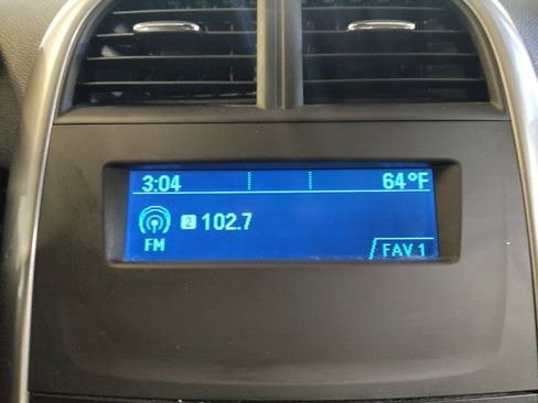 Used 2016 Chevrolet Malibu LS FWD image 25