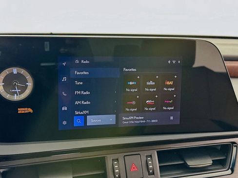 Used 2024 Lexus ES 350 w/ Premium Package FWD image 14