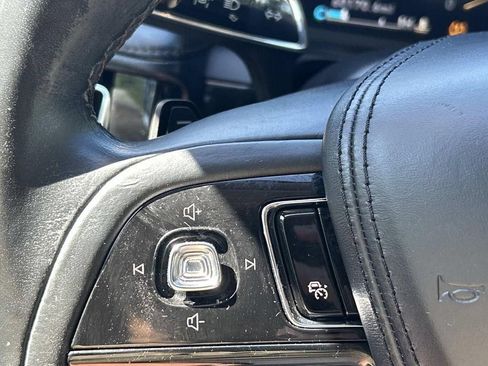 Used 2020 Lincoln Aviator Reserve w/ Equipment Group 201A AWD/4WD image 32