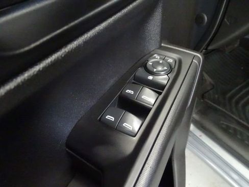 Used 2022 Chevrolet Silverado 1500 Custom Trail Boss w/ Safety Confidence Package image 8