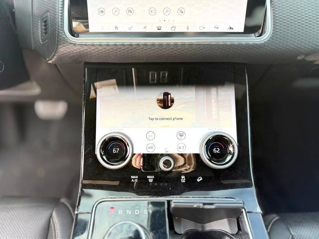 Used 2018 Land Rover Range Rover Velar R-Dynamic SE AWD/4WD image 35