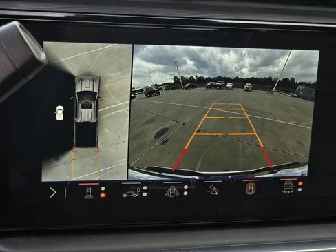 Used 2025 GMC Sierra 2500 Denali Ultimate image 22