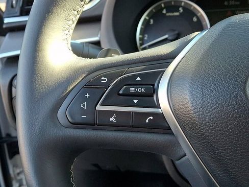 Used 2022 INFINITI QX50 Luxe AWD/4WD image 22