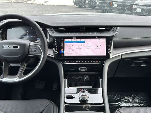 New 2026 Jeep Grand Cherokee L Limited image 16