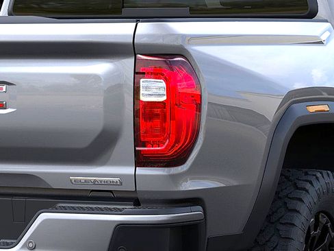 New 2026 GMC Canyon Elevation image 11