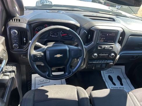 Used 2024 Chevrolet Silverado 2500 Custom w/ Custom Convenience Package image 27