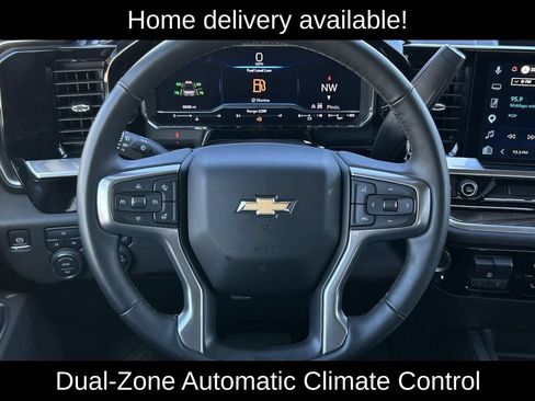 Used 2025 Chevrolet Silverado 2500 LT w/ Convenience Package AWD/4WD image 16