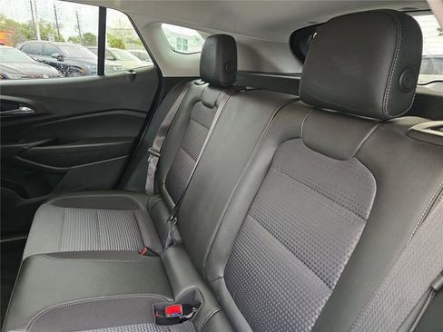 Used 2024 Chevrolet Trax LT w/ Driver Confidence Package image 11