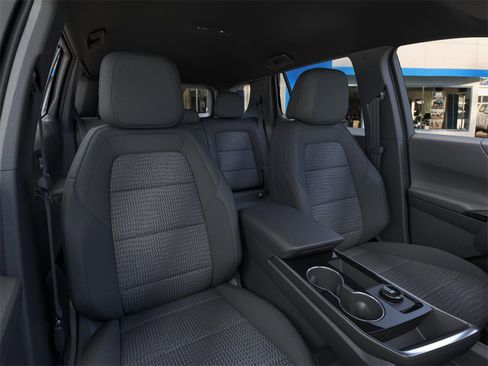 New 2026 Chevrolet Equinox LT image 16